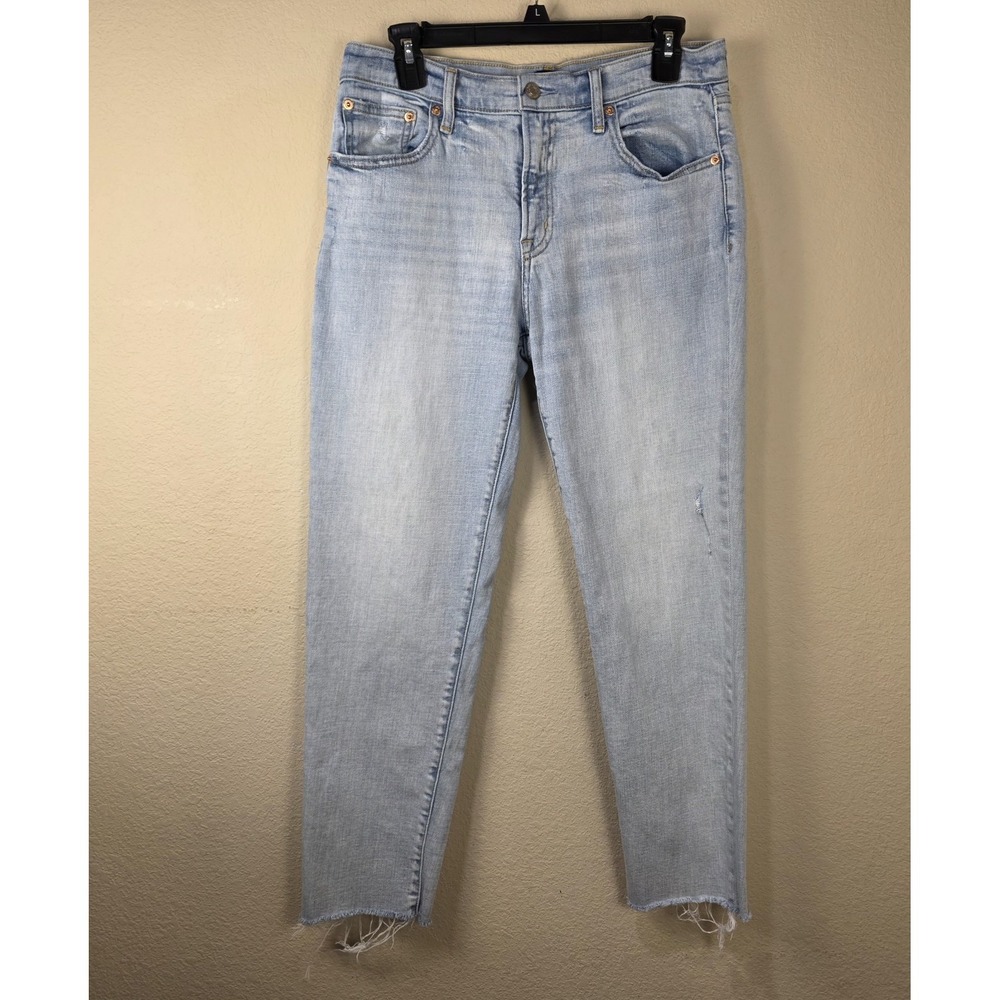 GAP Denim Girlfriend Jeans Women's Ladies Size (Tag 6/28) Light Blue‎ Distressed